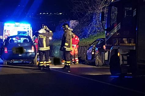 Foto Incidente Mortale Alle Porte Di Benevento Ottopagine It Benevento