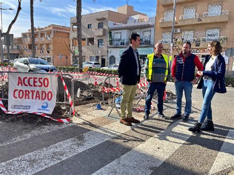 Alcalde De N Jar Supervisa Obras De Mejora En Red De Abastecimiento De