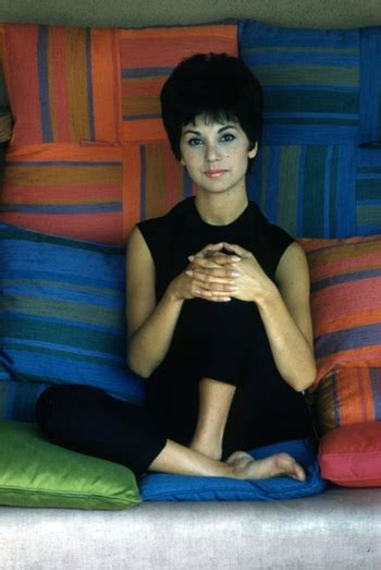 MARLO THOMAS Feet AZNudeFeet