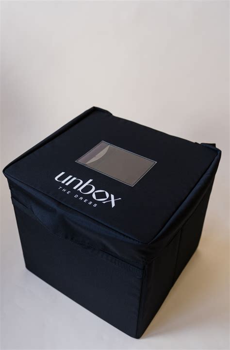 Order Your DressBox – Unbox the Dress