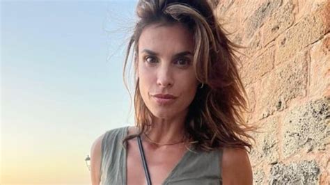 Elisabetta Canalis Rivoluziona Il Suo Hair Look Che Cambio Drastico Foto