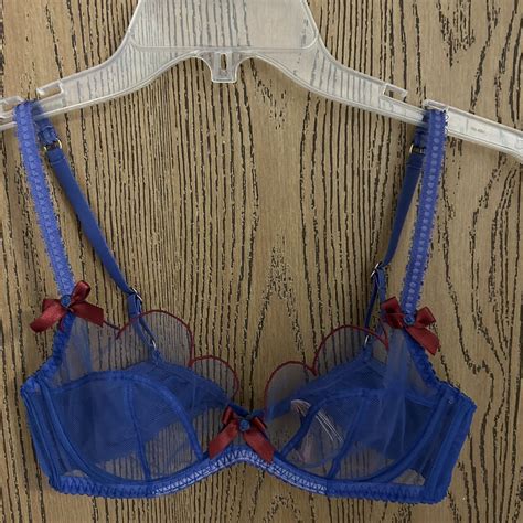 Agent Provocateur Lorna Plunged Underwire Bra 34b Depop