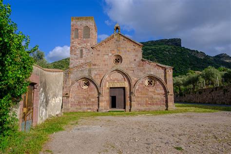 Bosa Chiesa Di San Pietro Extra Muros Chiese Romaniche Sardegna