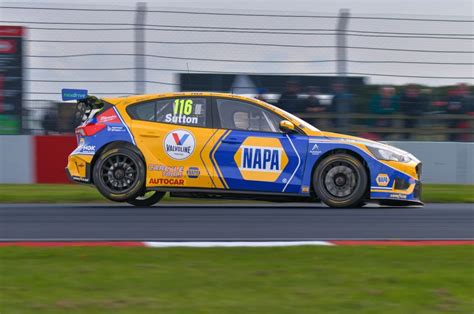 Donington Last Corner 3 Wheels Ash Sutton NAPA Racing Leonora Oates