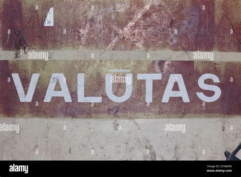 Valutas hi-res stock photography and images - Alamy