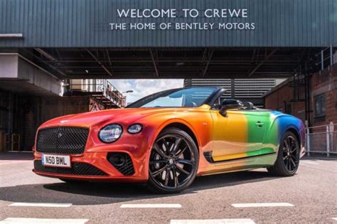 Marcas De Coches Que Celebran El Orgullo Gay Periodismo Del Motor