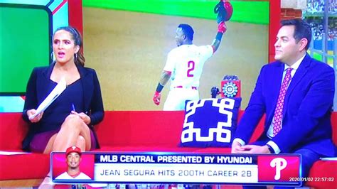 Hot Legs And More Of Lauren Shehadi Mlb Central Has Become Must Watch Tv