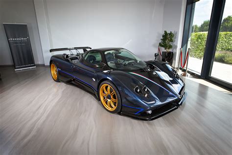 Pagani Zonda Tricolore Interior