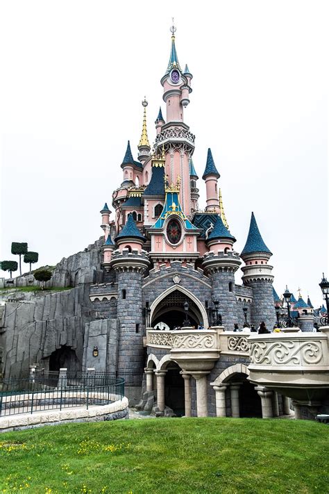 Disneyland Paris Hd Wallpapers - Infoupdate.org