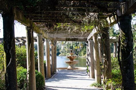 Visiting Airlie Gardens In Wilmington Nc 10 Things We Love