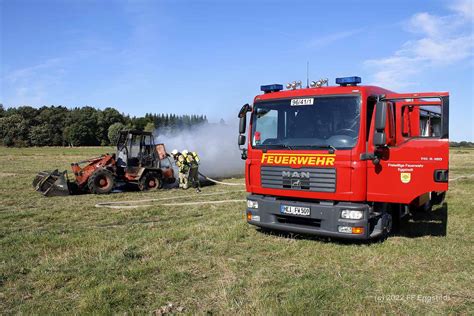 Freiwillige Feuerwehr Eggstedt FEU Brennt Radlader