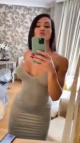 Surprise Package Free Shemale Shemalle Porn Video D2 XHamster