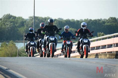 รวว 2018 KTM Duke 390 ใหม Naked Street Bike เพมเทคโนโลย ปรบทานง แตตวเบา และแรง