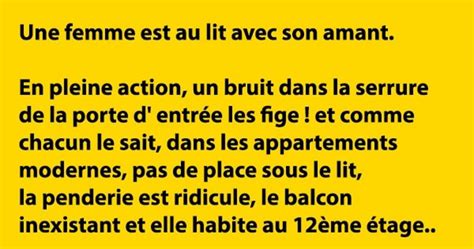 Une Femme Est Au Lit Avec Son Amant