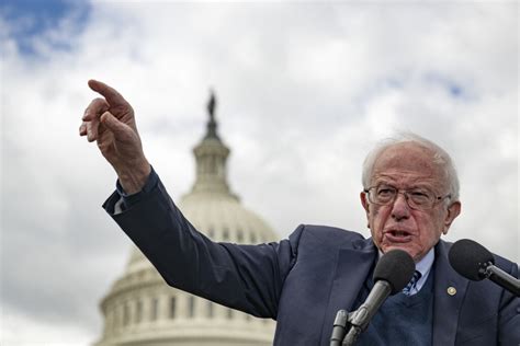 Bernie Sanders 32 Hour Workweek Bill Gets Big Boost As New Poll Shows What Americans Think