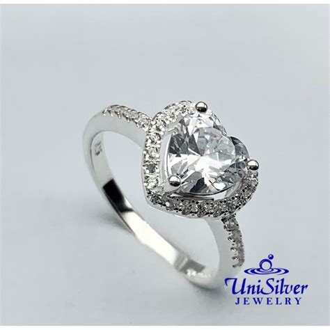 Unisilver 925 Sterling Silver Heart Solitaire Engagement Ring RS432