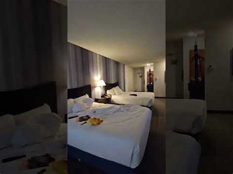 Luxor Las Vegas Pyramid Premier Two Queen Corner Suite Big Tour Love