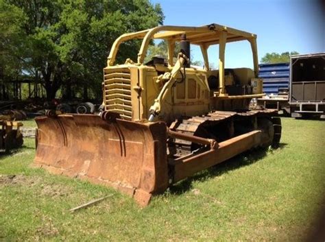 Caterpillar D8h Dozer