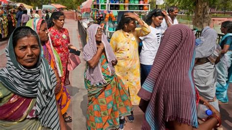 Amid Heat Wave Delhi Lg Directs Chief Secretary To Ensure Availability