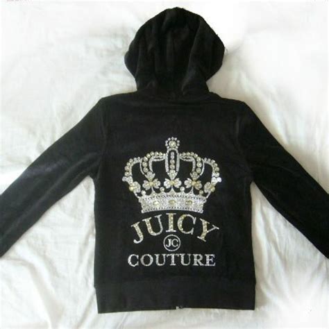 Juicy Couture 新品juicy Coutureジューシークチュール ビジュー付ベロア パーカーの通販 By Mayu