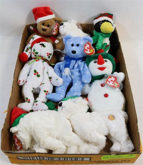 RETIRED TY CHRISTMAS BEANIE BABIES COLLECTION