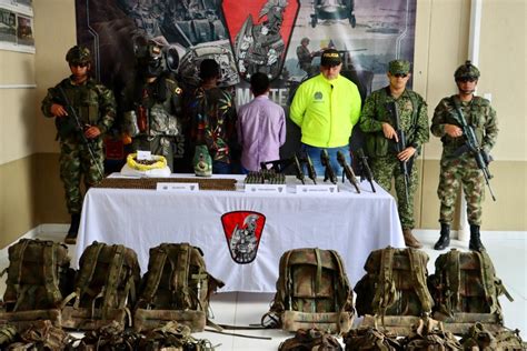 En El Sur De Bolívar Se Sometieron Integrantes Del Clan Del Golfo