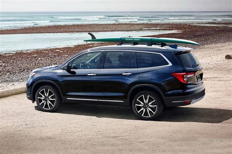 2020 Honda Pilot Pictures 270 Photos Edmunds