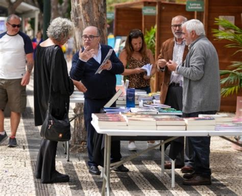 Feira Do Livro Visitfunchal