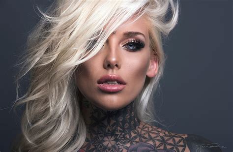 Hd Wallpaper Girl With Tattoo Girls Beautiful Woman Blonde