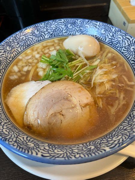 『味玉付きあご出汁中華そば（細麺and醤油）』麺屋 㐂助のレビュー ラーメンデータベース