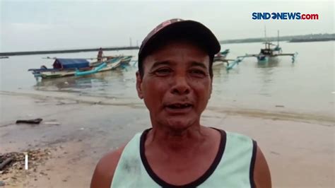 Detik Detik Pusaran Angin Puting Beliung Muncul Di Tengah Laut Lebak