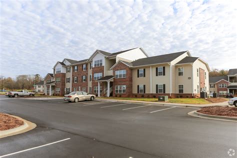 Highland Park Apartments In Hickory Nc