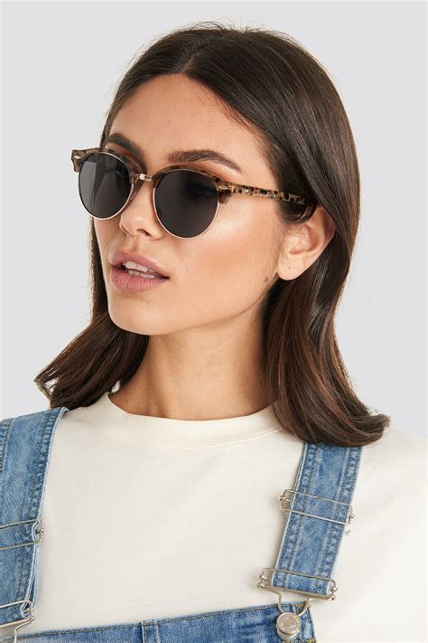 Rounded Top Frame Sunglasses Brown Na