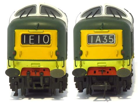 Bachmann 32 533ot Class 55 D9001 “st Paddy” In Br Two Tone Green Livery Half Yellow Panel