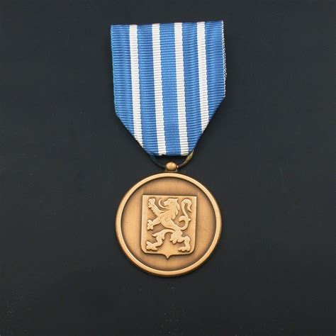 Décoration Officielle militaire Médaille pour Mérite Militaire Ordonnance