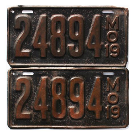 1919 Missouri Pair 24894 Early Mo License Plates
