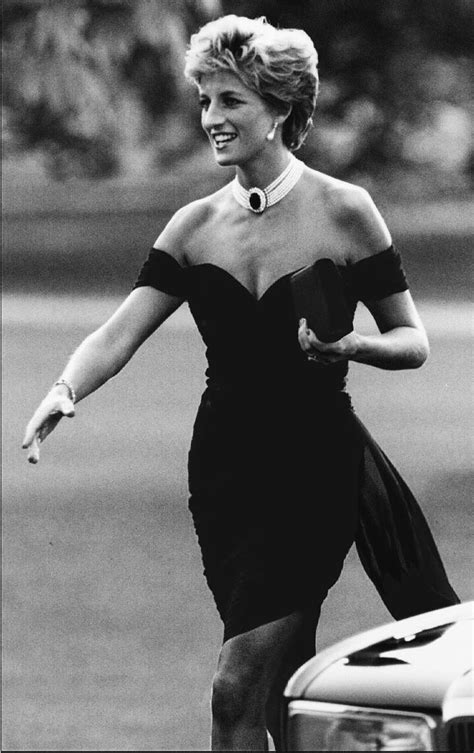 The 25 Most Iconic Photographs Of Princess Diana Artofit