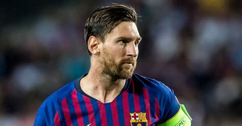 El Manchester City Habr A Descartado El Fichaje De Messi Por Su Edad Y