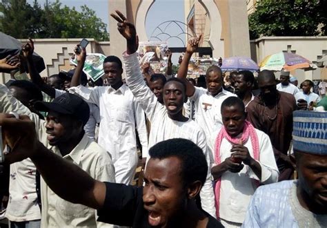 Nigerian Protesters Call For Freedom Of Sheikh Zakzaky Photos