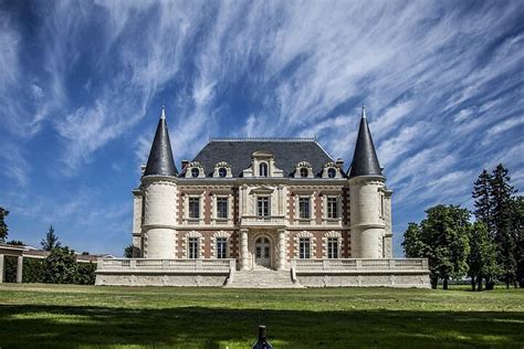 2023 Médoc Half-Day Trip with 2 Chateaux wineries visit + tastings from ...