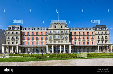 Barbeador Eletrico A Prova D'água - Palais Wilson Banque d'image et photos - Alamy