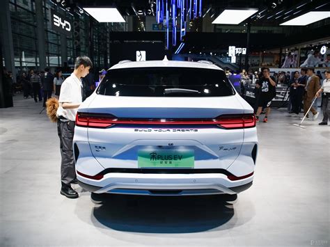 宋plus新能源外观实拍高清大图宋plus新能源 2023款 Ev 冠军版 605km 旗舰plus雪域白第5张图片大全太平洋汽车