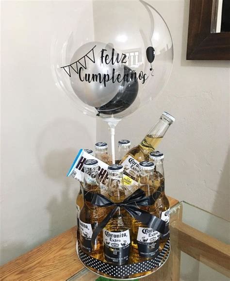 Pin de Detallitos Rosmy en Detalles cumple varón Arreglo con cervezas