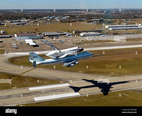 Nasa 747 Shuttle Carrier Aircraft