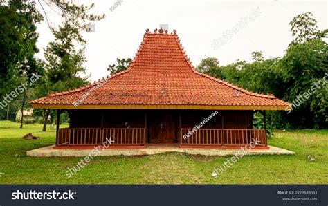 Rumah Adat Jawa Royalty-Free Images, Stock Photos & Pictures | Shutterstock