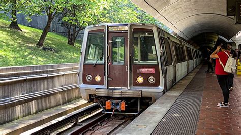 Wmata Rehab Breda Consists On The Yellow Line At Fort Totten Youtube