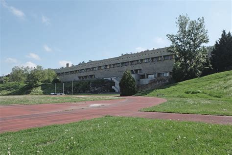 Archipicture Eu Le Corbusier Maison De La Culture Firminy