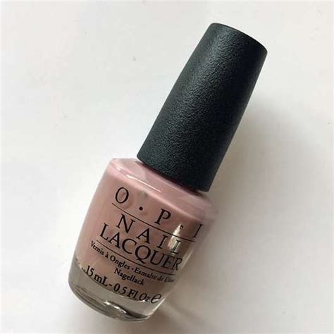 Test Nagellack OPI Nail Lacquer Farbe Tickle My France Y Pinkmelon