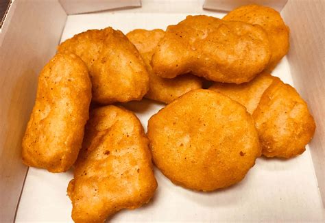 100 Chicken Nuggets Wallpapers