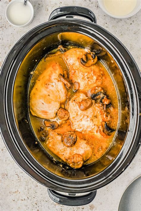 Easy Slow Cooker Chicken Marsala Averie Cooks